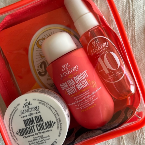 Sol de Janeiro Bom Dia Bright Body Care Set - Picture 3 of 3